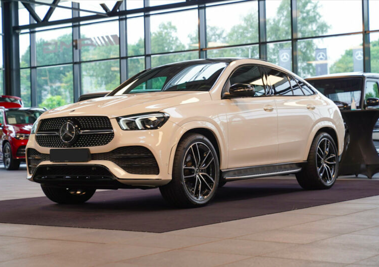 MERCEDES GLE COUPÉ 400d AMG | předváděcí auto skladem | super cena | nákup online | bílá metalíza | autoibuy.com